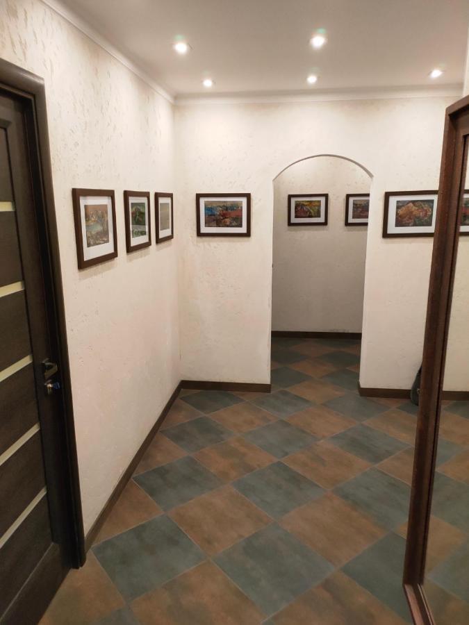 Gallery Lviv Apartment Εξωτερικό φωτογραφία